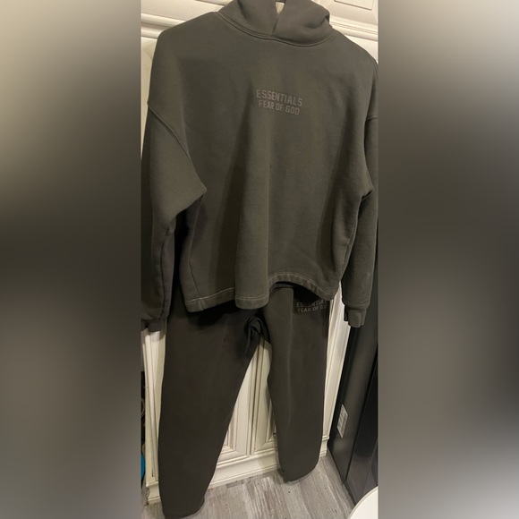 Fear of God Essentials Sweatshirt Set Letters Floral Hoodie Pants T-12 B-14-16 - Picture 3 of 16